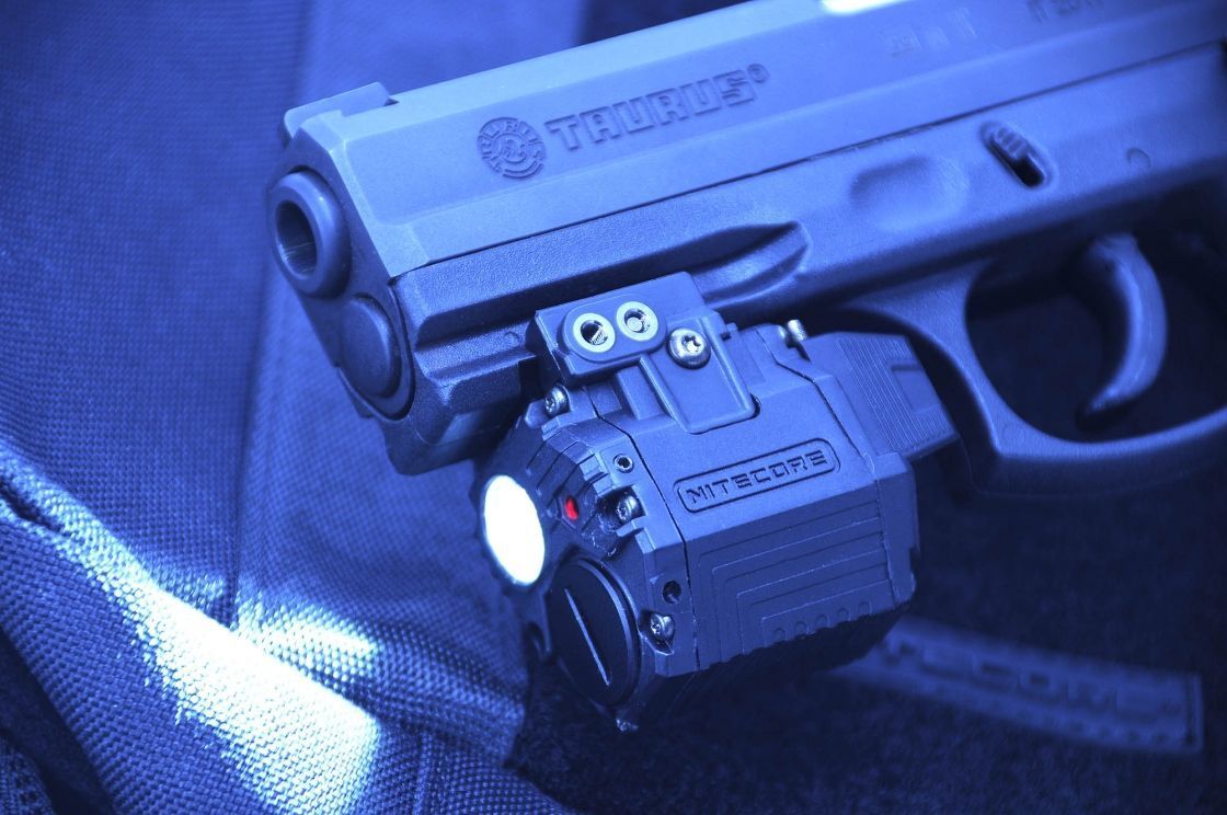 Nitecore Nitecore Pistol Light W/ Laser 300 Lumen - Fits Pic Rail+ Glock #npl10 Cornflower Blue