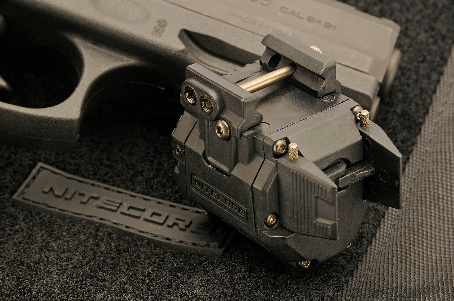 Nitecore Nitecore Pistol Light W/ Laser 300 Lumen - Fits Pic Rail+ Glock #npl10 Rosy Brown
