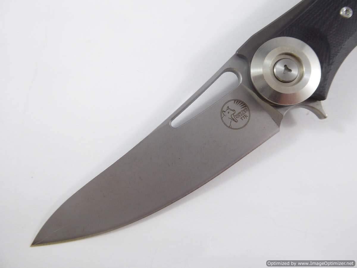 Tassie Tiger Knives Ttk  D2 Steel  G10  Black Handle Folding Knife Dim Gray